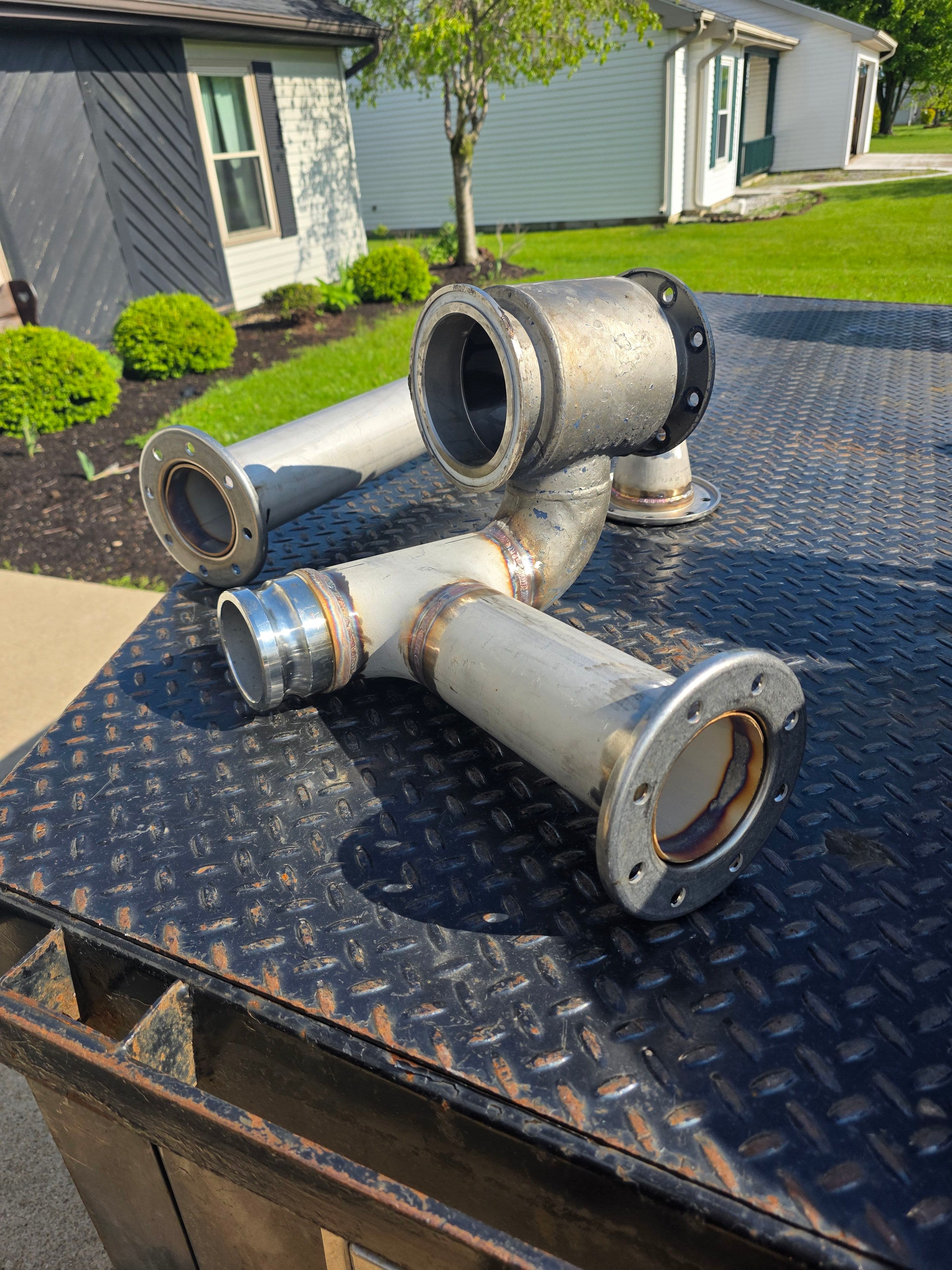 Project Stainless Piping Fabrication for a Liquid Chemical Semi Trailer image
